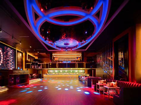 hottest nightclubs in boston
